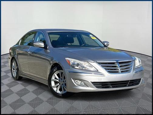 2013 Hyundai Genesis 3.8