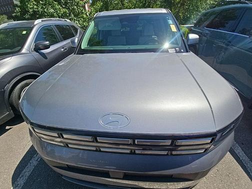 Shimmering Silver 2025 Hyundai SANTA FE SE