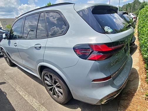 Brooklyn Gray Metallic 2024 BMW X5 sDrive40i