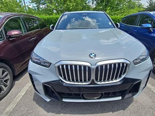 Brooklyn Gray Metallic 2024 BMW X5 sDrive40i