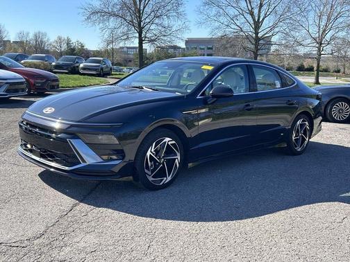 Carbon Blue 2025 Hyundai SONATA SEL Convenience
