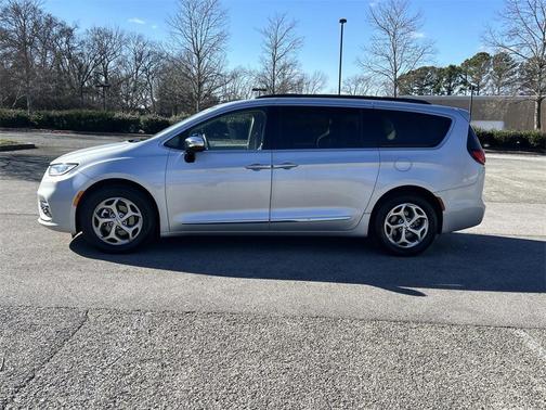 2023 Chrysler Pacifica Limited