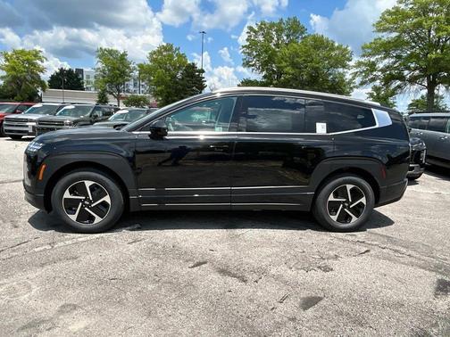 Black 2026 Hyundai IONIQ 9 SE