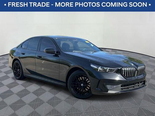 Black Sapphire Metallic 2024 BMW 530 i