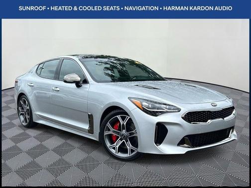 Ceramic White 2018 Kia Stinger GT2