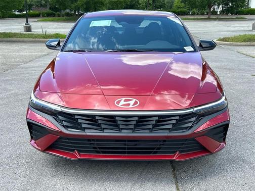 2025 Hyundai ELANTRA HEV SEL Sport