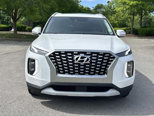 White 2021 Hyundai PALISADE SEL