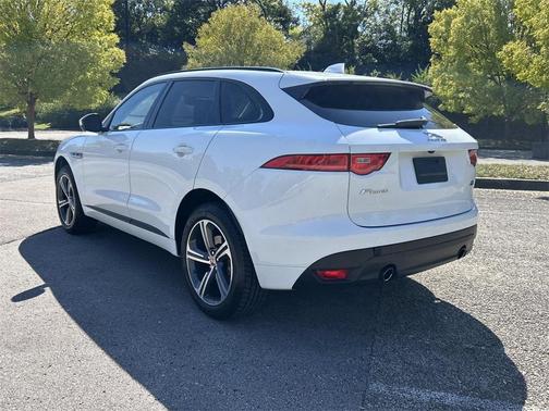 2019 Jaguar F-PACE 30t R-Sport