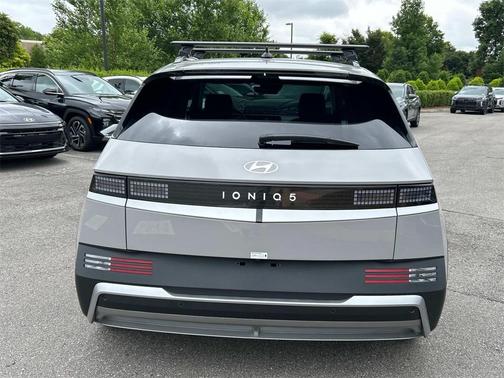 2025 Hyundai IONIQ 5 SEL