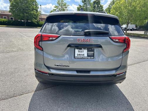 Steel Metallic 2020 GMC Terrain SLT