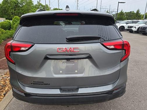 Steel Metallic 2020 GMC Terrain SLT