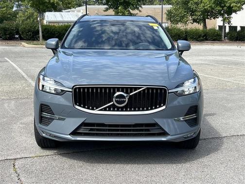 2023 Volvo XC60 B5 Core