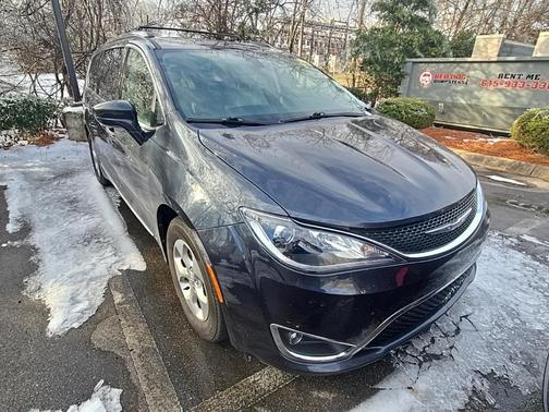 2020 Chrysler Pacifica Hybrid Touring L