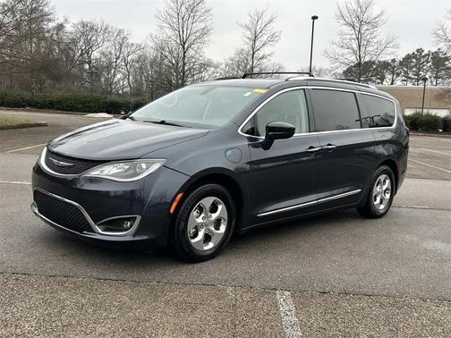 2020 Chrysler Pacifica Hybrid Touring L