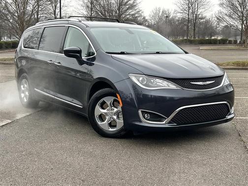 2020 Chrysler Pacifica Hybrid Touring L