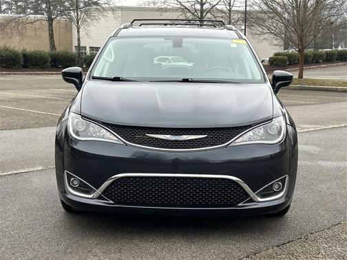 2020 Chrysler Pacifica Hybrid Touring L