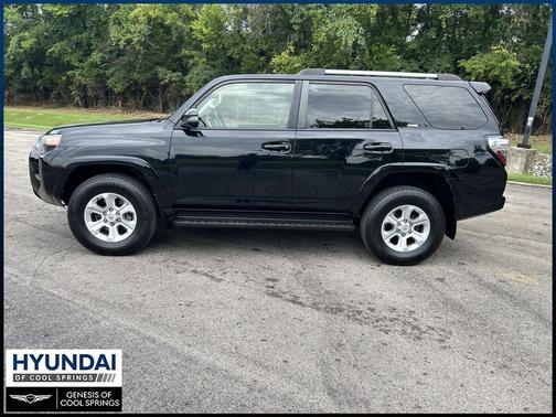 Midnight Black Metallic 2021 Toyota 4Runner SR5 Premium