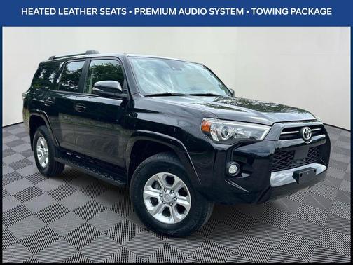 Midnight Black Metallic 2021 Toyota 4Runner SR5 Premium
