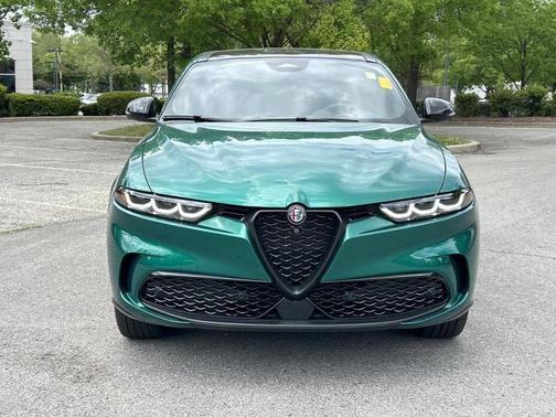 Verde 2024 Alfa Romeo Tonale Veloce