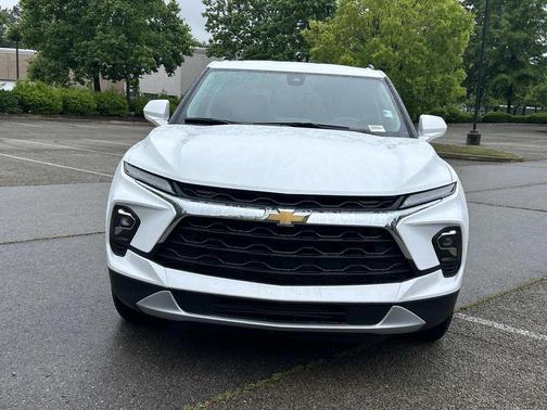 Summit White 2024 Chevrolet Blazer LT