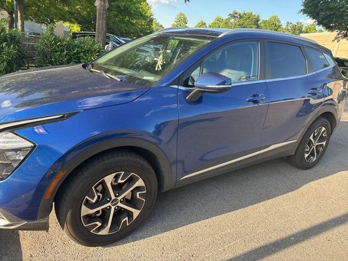 Sapphire Blue 2023 Kia Sportage EX