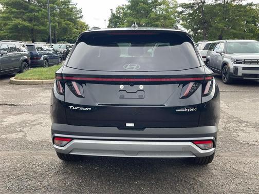 2025 Hyundai TUCSON Hybrid Limited