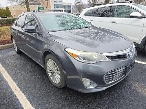 2013 Toyota Avalon Hybrid XLE Premium