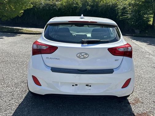 2013 Hyundai Elantra GT Base