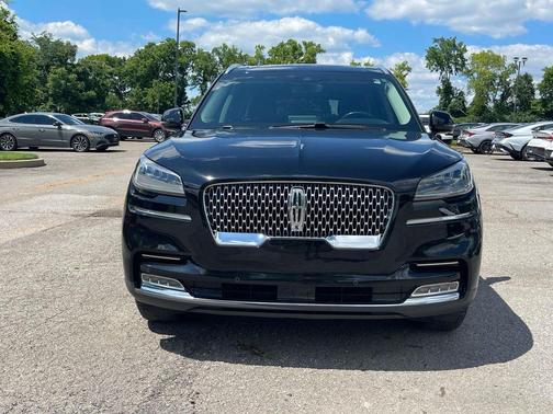Black Metallic 2020 Lincoln Aviator Reserve AWD