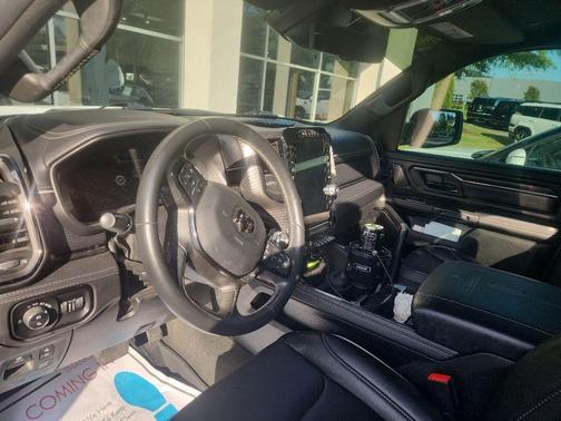 Bright White Clearcoat 2024 RAM 1500 Limited