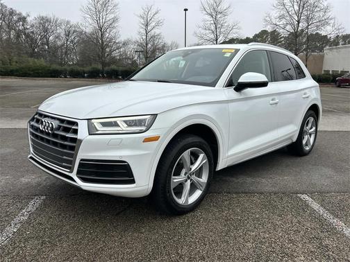 2020 Audi Q5 40 Premium Plus