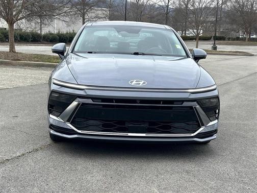 2024 Hyundai SONATA Hybrid Limited