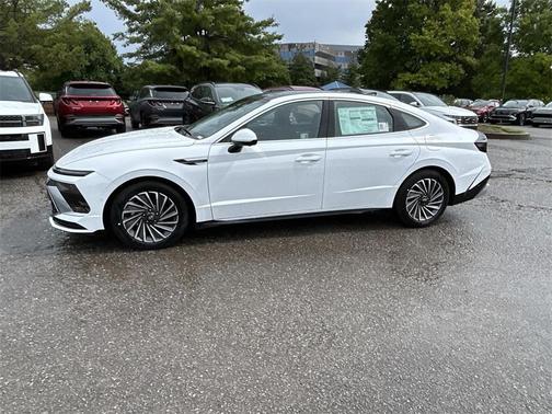2025 Hyundai SONATA Hybrid Limited