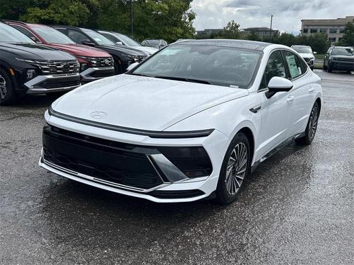 2025 Hyundai SONATA Hybrid Limited