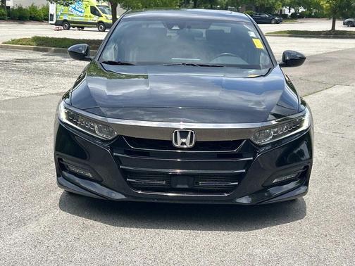 Crystal Black Pearl 2018 Honda Accord Sport 2.0T