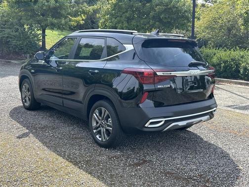 2023 Kia Seltos S