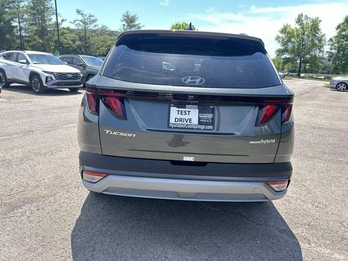 Amazon Gray 2026 Hyundai TUCSON Hybrid SEL