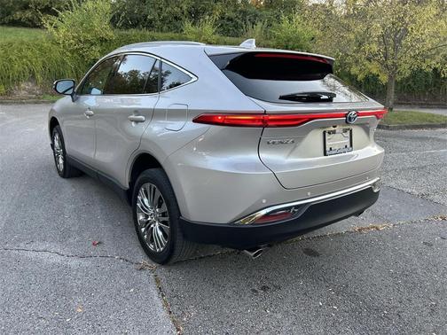 2024 Toyota Venza XLE