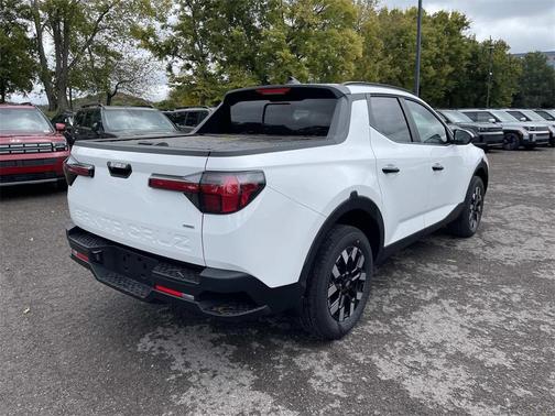 2026 Hyundai SANTA CRUZ SEL Activity