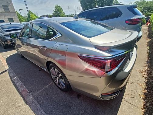 Silver 2020 Lexus ES 300h Base