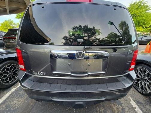 Gray 2012 Honda Pilot EX-L