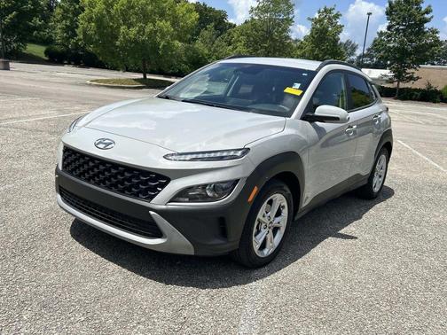 Cyber Silver 2023 Hyundai KONA SEL