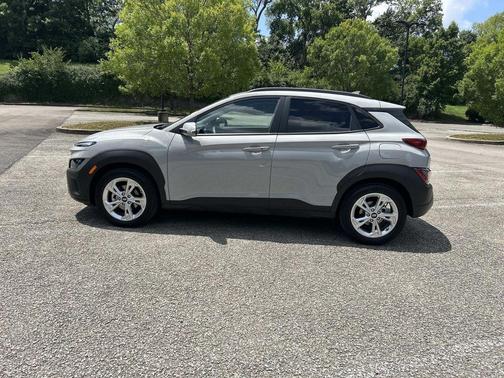 Cyber Silver 2023 Hyundai KONA SEL
