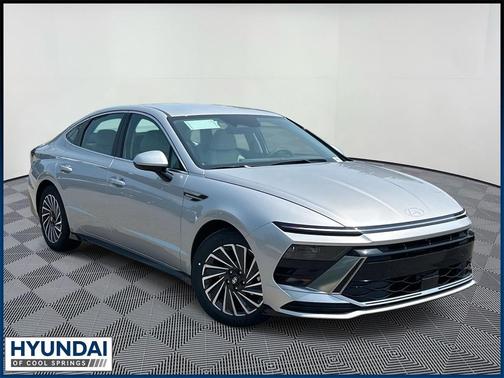 2025 Hyundai SONATA Hybrid SEL