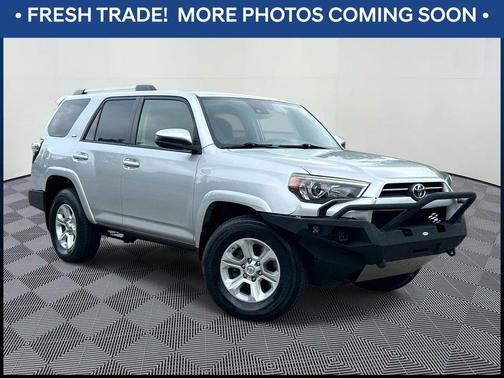 Classic Silver Metallic 2021 Toyota 4Runner SR5