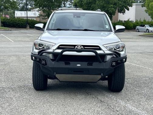 Classic Silver Metallic 2021 Toyota 4Runner SR5