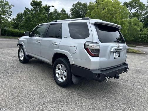 Classic Silver Metallic 2021 Toyota 4Runner SR5