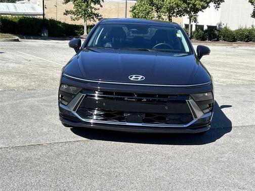 2024 Hyundai SONATA Hybrid Limited