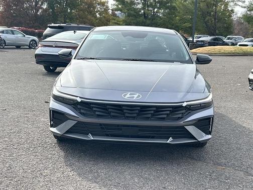 2026 Hyundai ELANTRA SEL