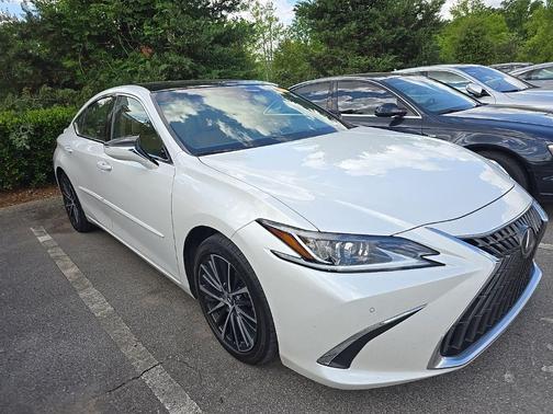 White Pearl 2022 Lexus ES 350 Base